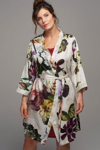 Abbildung zu Fleur Kimono (401055-321) der Marke ESSENZA aus der Serie Kimono & Mäntel