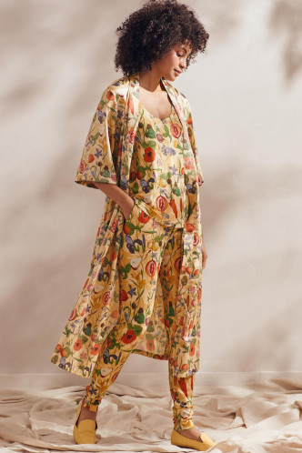 Abbildung zu Ilona Phaedra Kimono (100996-565) der Marke ESSENZA aus der Serie Kimono & Mäntel